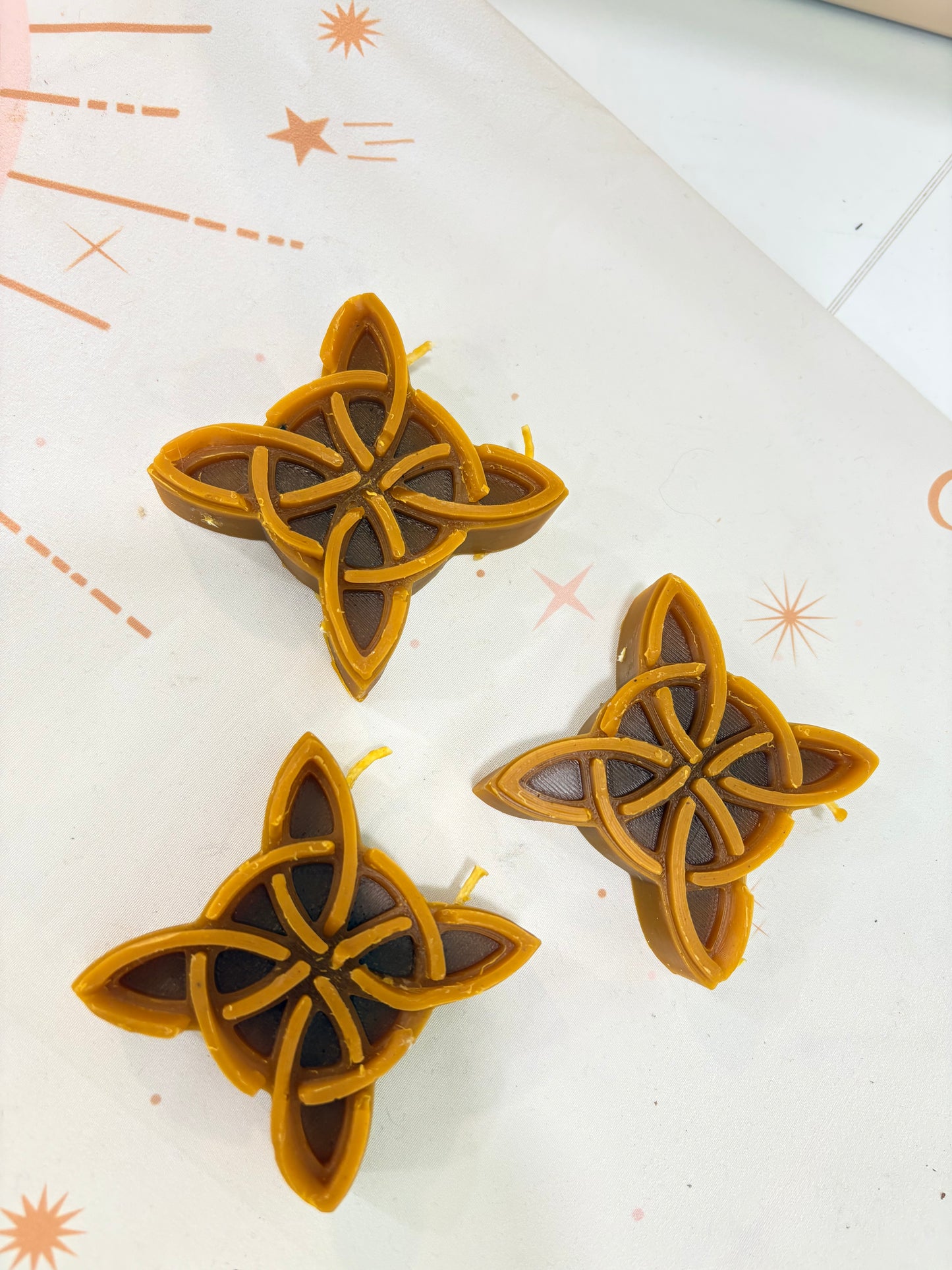 Vela de Miel Bio 100% con Nudo de Bruja | Protección Esotérica y Energía Ancestral