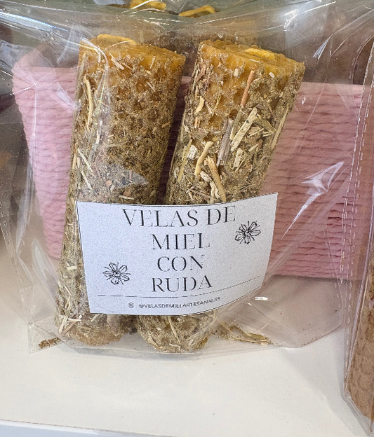 Pack 2 Velas de Miel Bio con Ruda | Protección Energética y Limpieza Espiritual