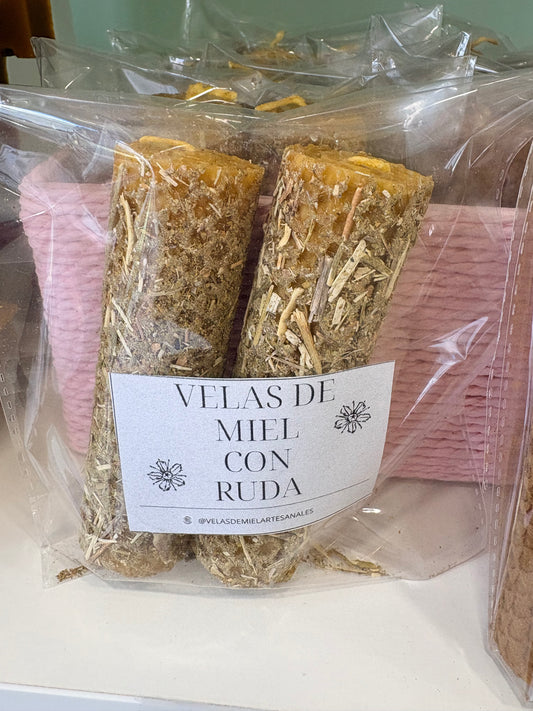 Pack 2 Velas de Miel Bio con Ruda | Protección Energética y Limpieza Espiritual