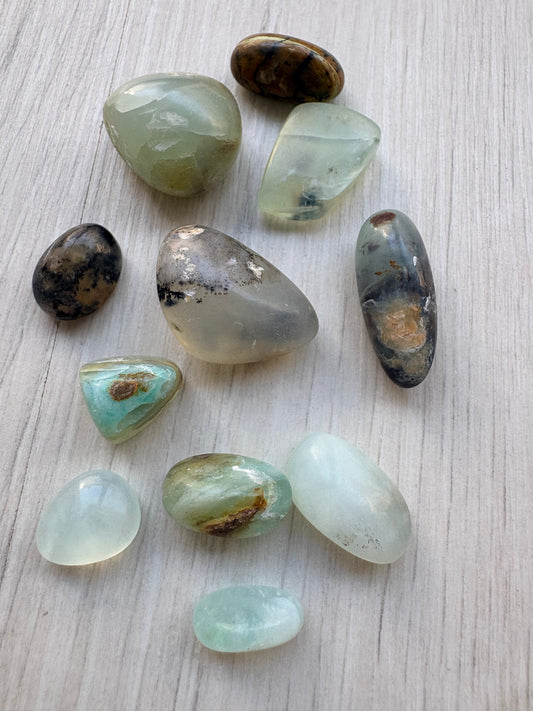 Rodado de Ópalo Andino – Piedra Natural para Creatividad, Sanación Emocional y Energía Elevada