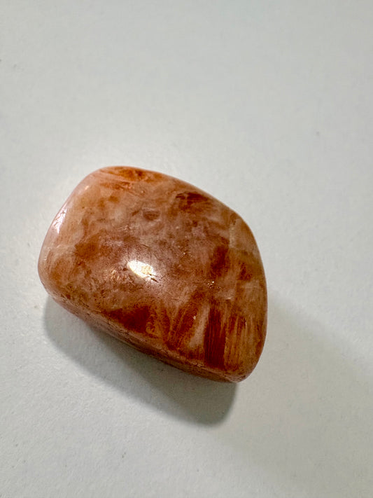 Piedra Sol – Mineral Natural para Alegría, Vitalidad y Energía Positiva