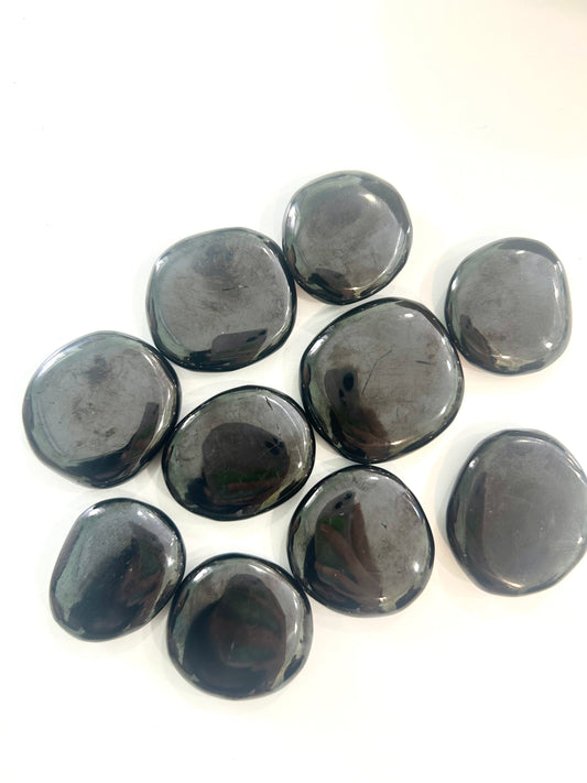 Rodado plano de azabache (5,50€ la undidad)