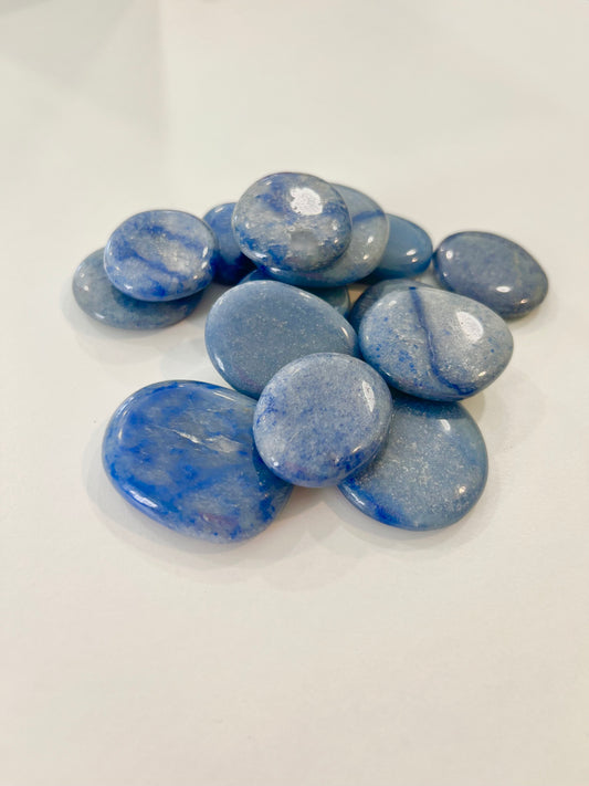 Rodado de cuarzo azul (2,70 la unidad)