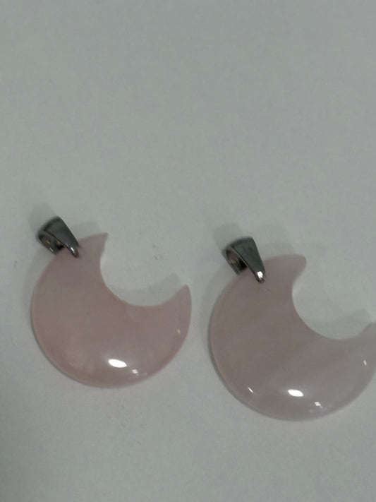 Colgante de Cuarzo Rosa en Forma de Luna | Amor, Intuición y Energía Femenina