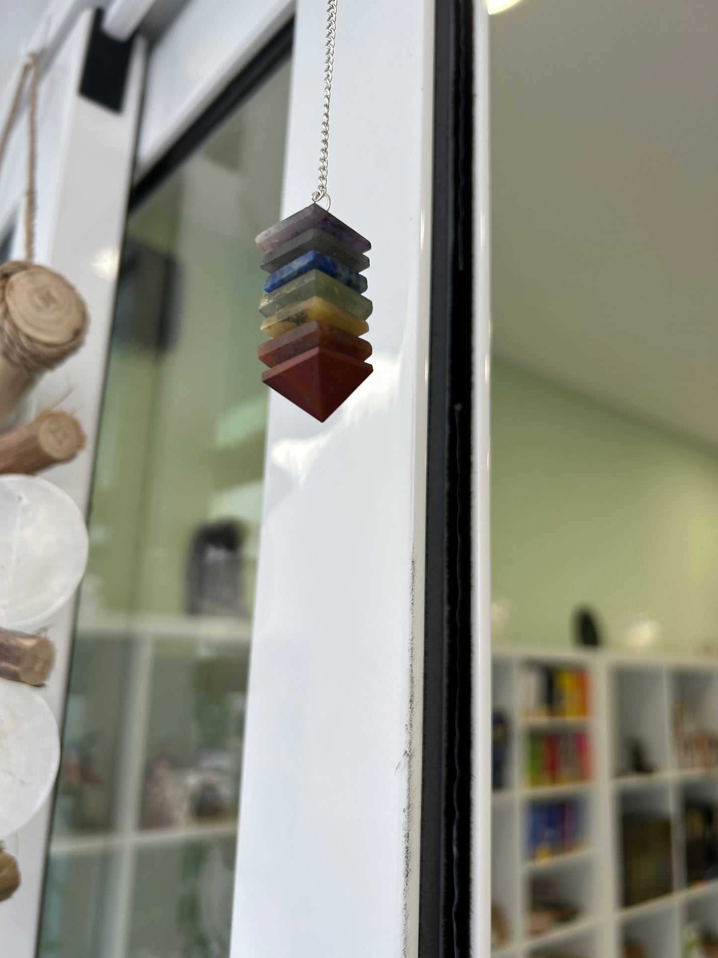 Péndulo 7 Chakras: Equilibrio Energético y Bienestar