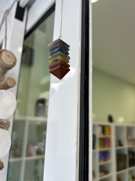 Péndulo 7 Chakras: Equilibrio Energético y Bienestar